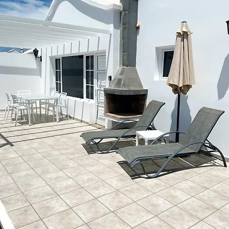 Casa Orzola-n5 By Escape Vakantiehuis *